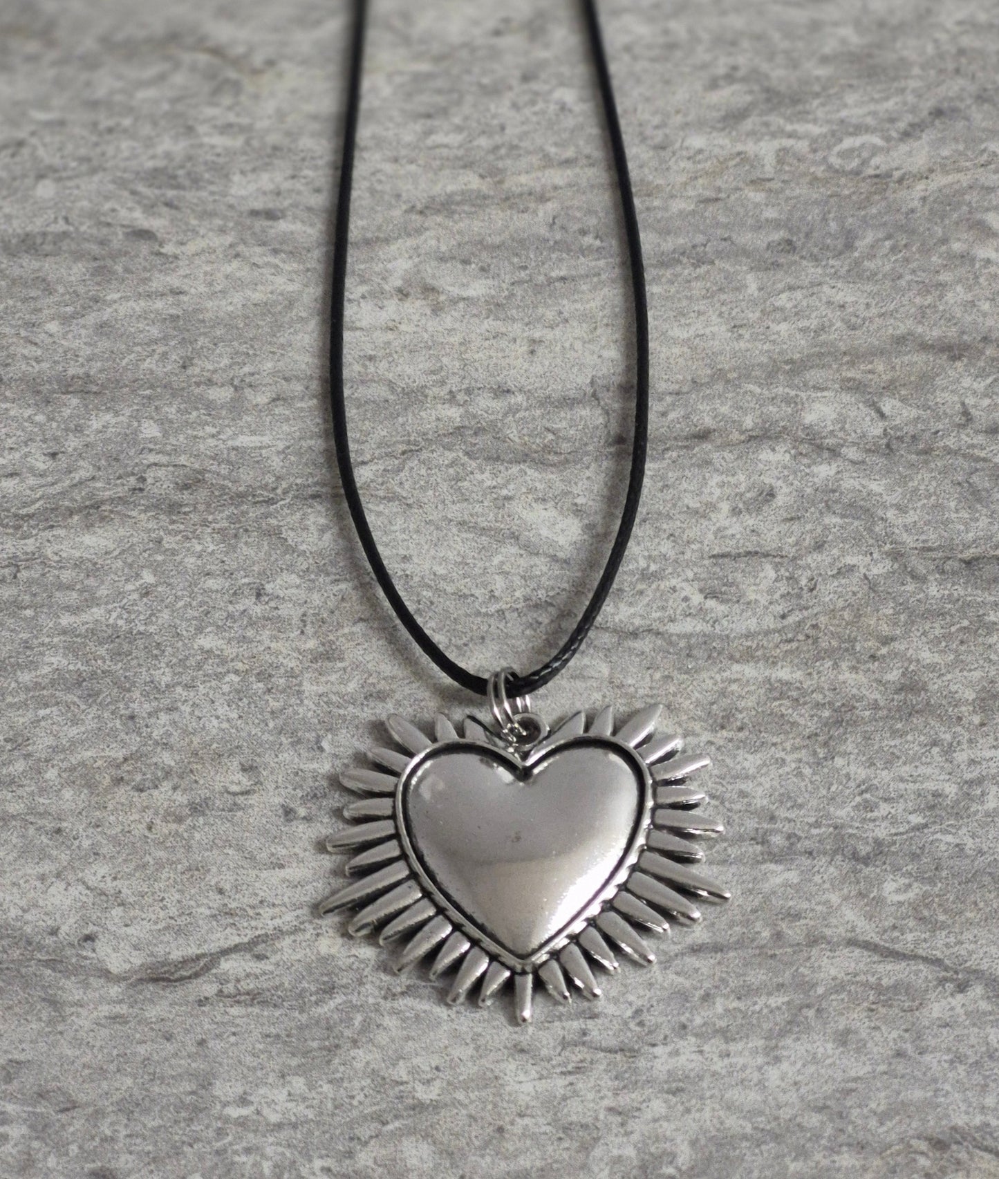 Sacred Heart Pendant w/cord