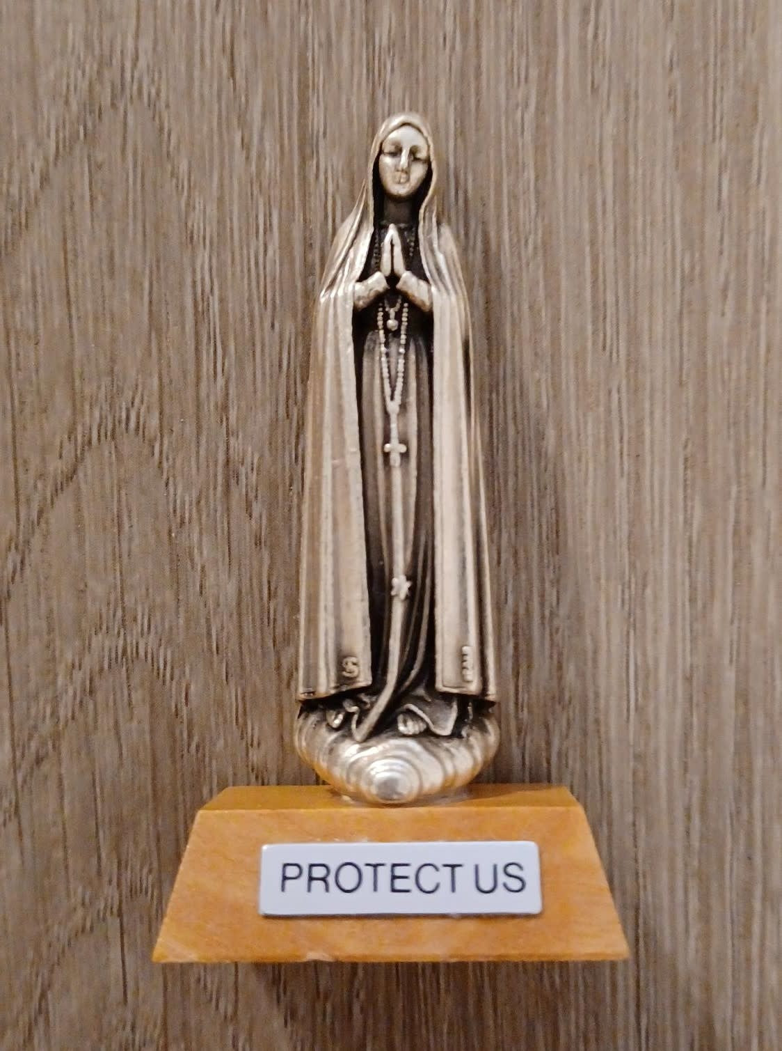 2.75" Fatima Pewter Statue with Olivewood Base