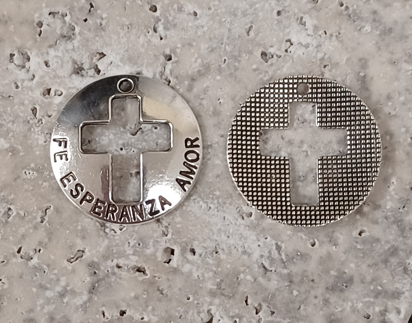 Fe, Esperanza, Y Amor Charm