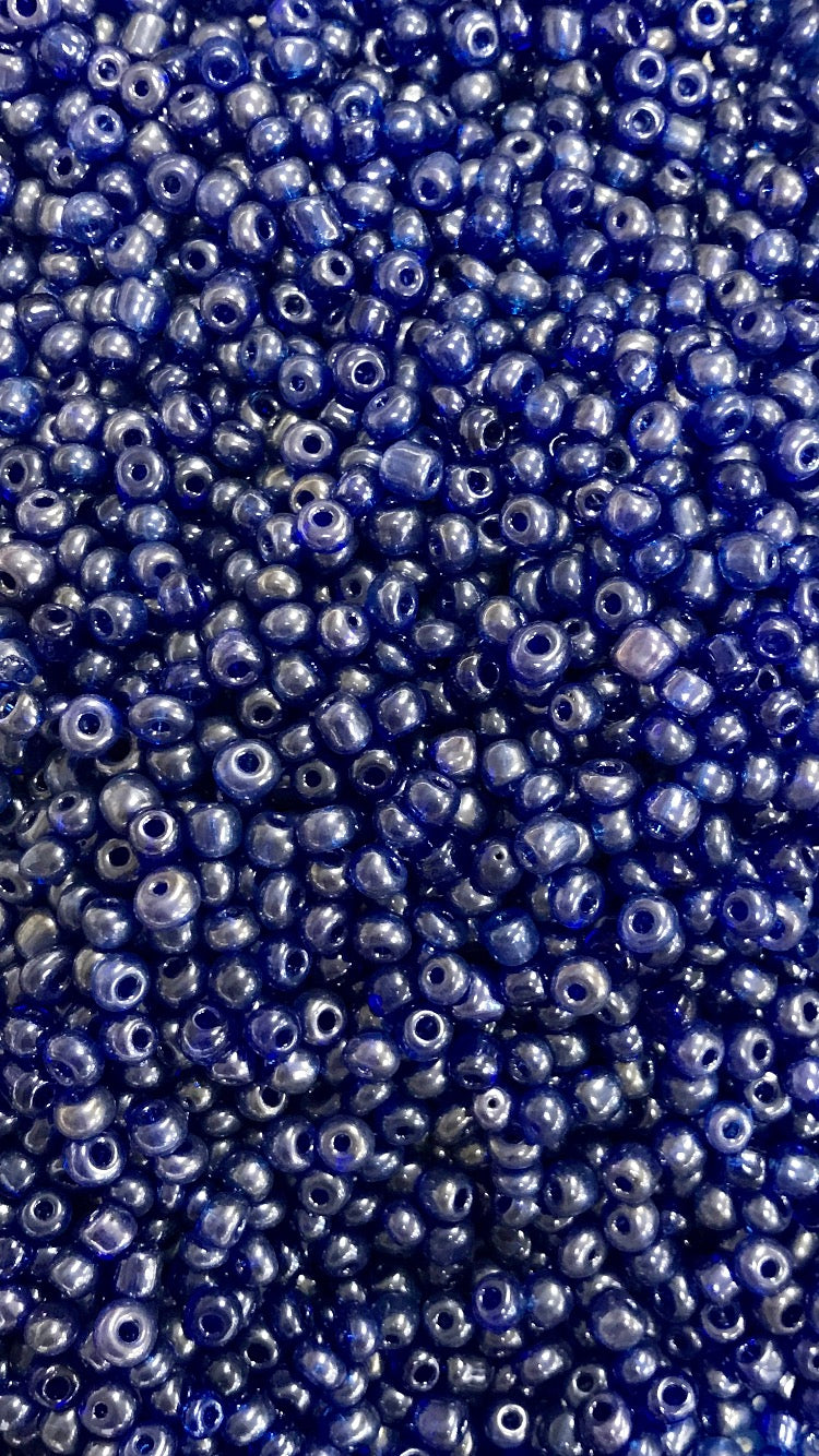 Retreat Seed Bead 4mm